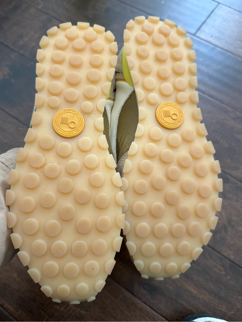 Oncept Toronto Sneakers - Picture 5 of 12